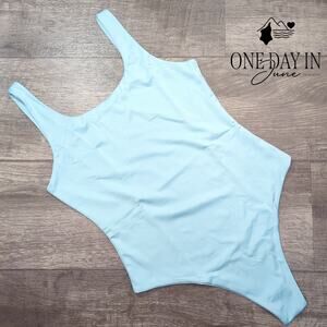 Yfang Square Neck Bodysuit Size S